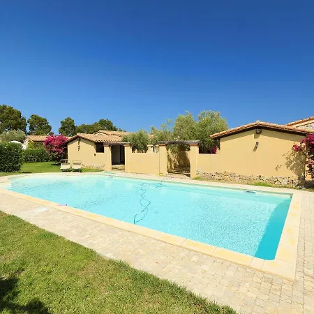Сasa de vacaciones San Pietro - Rei355 By Interhome